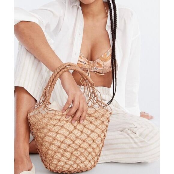 J. Crew Handbags - J.Crew Sedona basket bag in straw